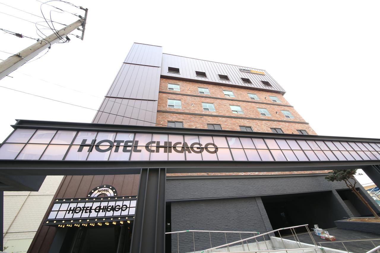 Hotel Chicago Changwon Exteriör bild